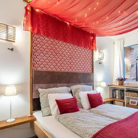 Cozy With Garden In The Castle District