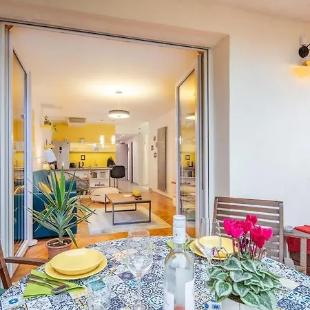 Apartment Cozy With Garden In The Castle District Budapest