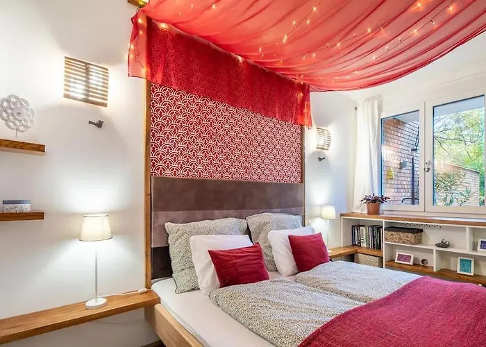Cozy With Garden In The Castle District